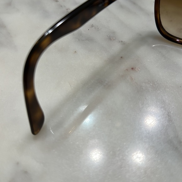 Ray Ban RB4184 Sunglasses - Picture 11 of 13